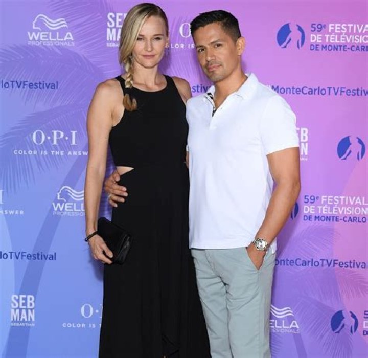 Jay Hernandez Wife, Kids, Family, Height, Net Worth, Bio &bull; Wikiace