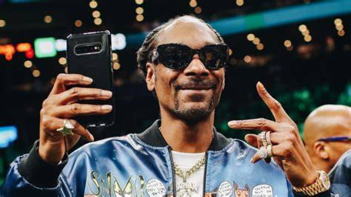 Snoop Dogg launches 'Snoop Loopz' breakfast cereal
